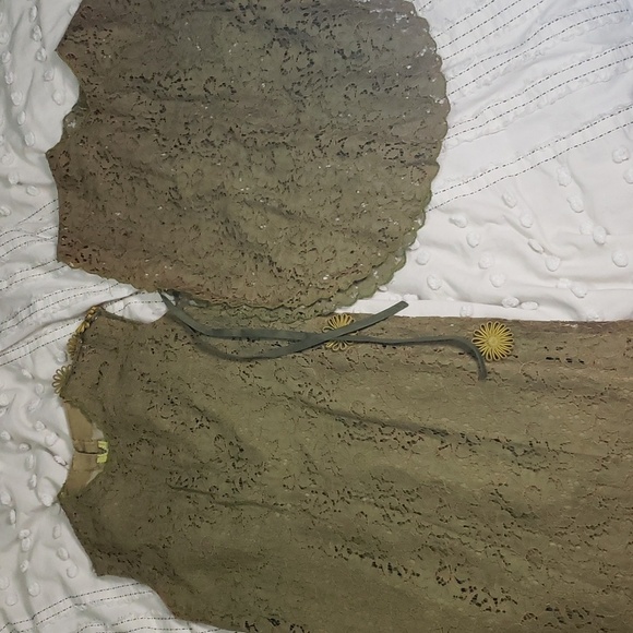 Vintage 20s homemade 3 piece green base, lace and poncho/bib set - Picture 1 of 9